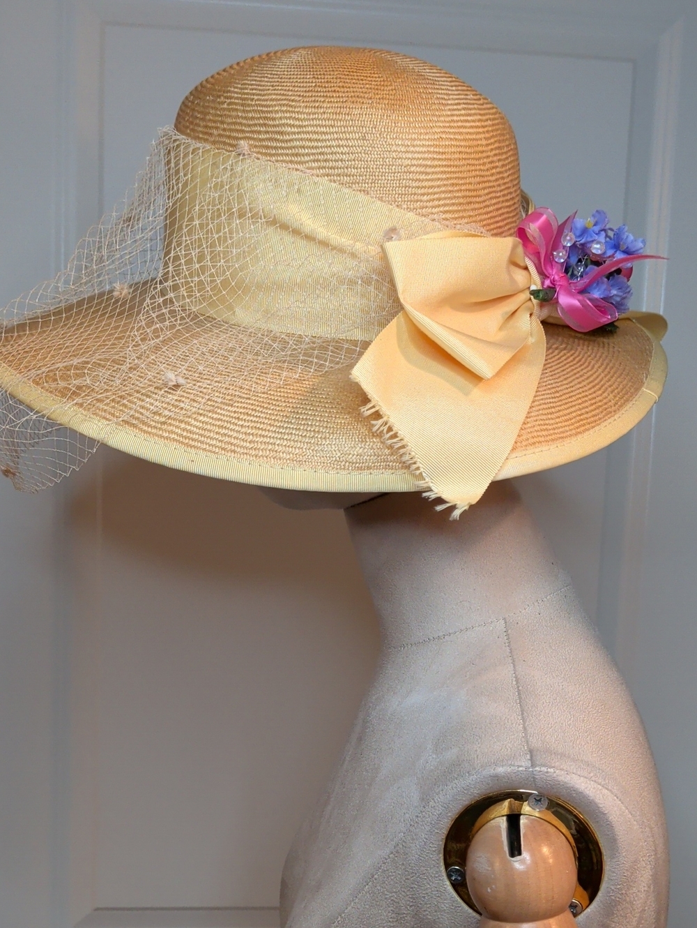 Vintage 1950s Joe Bill Miller Straw Hat w/ Purple & Pink Flowers 22" MCM